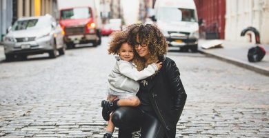 ayudas para madres solteras en Bogotá